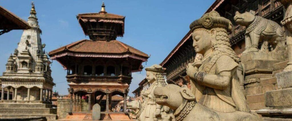 Kathmandu Tour Guide : Bhaktapur Durbar Square